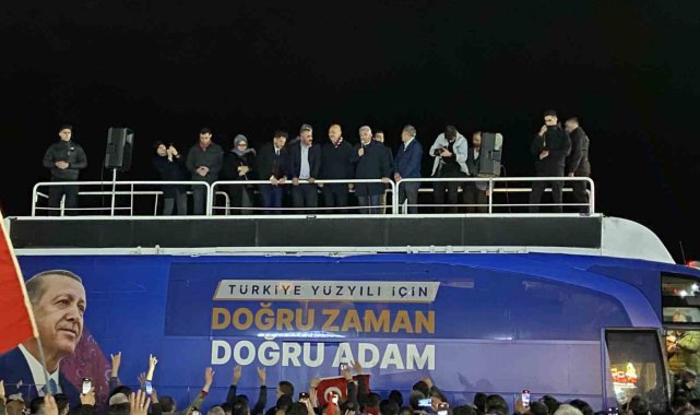 İçişleri Bakanı Soylu: "Suriye'nin kuzeyiyle, Irak'ın kuzeyinde toplu iğne ucu kadar bir tek terör yuvası kalmayacak"