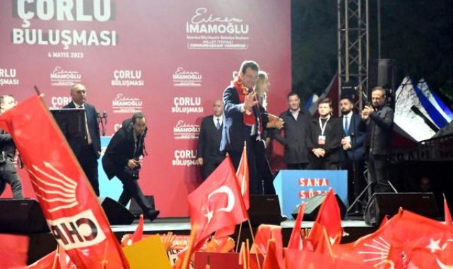 İmamoğlu: Vatan, bayrak namustur, milletin onuru namustur