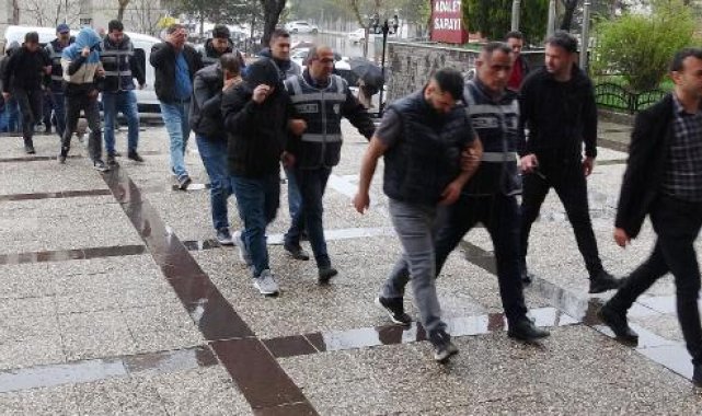 İmamoğlu'nun konuşması sırasında çıkan olaylarla ilgili gözaltına alınan 15 kişi serbest bırakıldı