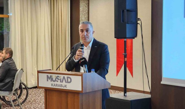 İş İnsanları 'Türkiye Yüzyılı' toplantısında milletvekili adayları ile bir araya geldi