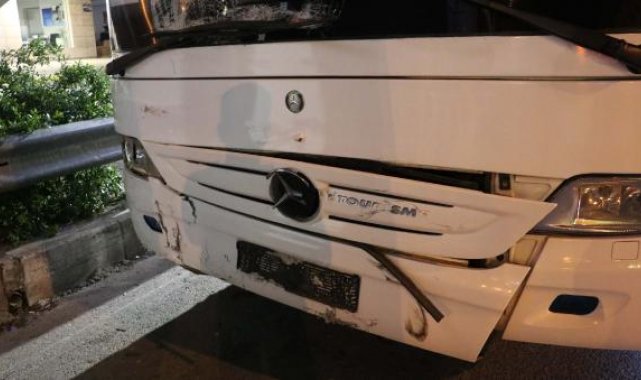 İşçi servis otobüsüyle çarpışan motosiklet sürücüsü öldü