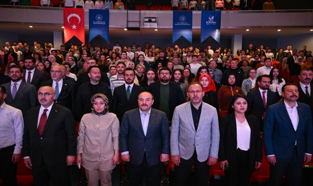 İzmir'de Çalışan ve Üreten Gençler Programı Tanıtım ve Tesis Açılış Töreni yapıldı (1)