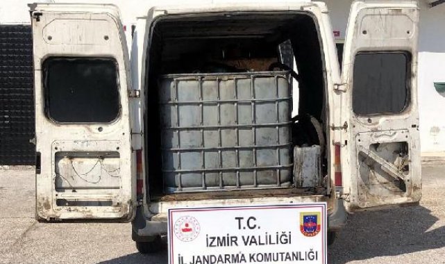 İzmir'de 2,5 ton atık yağ ele geçirildi
