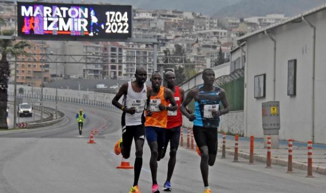 İzmir'de maraton günü