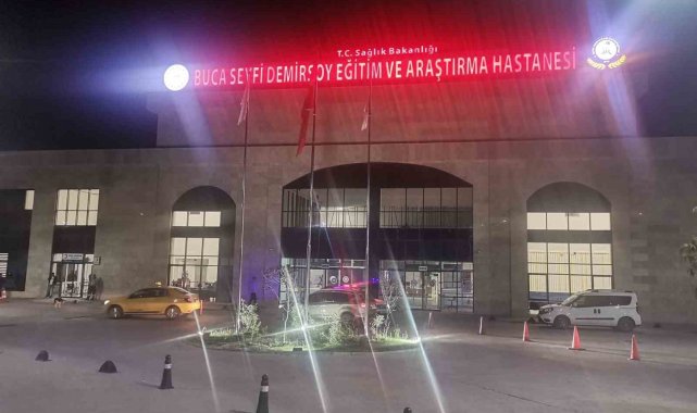 İzmir'de parkta bıçaklı kavga: 17 yaşındaki genç öldü