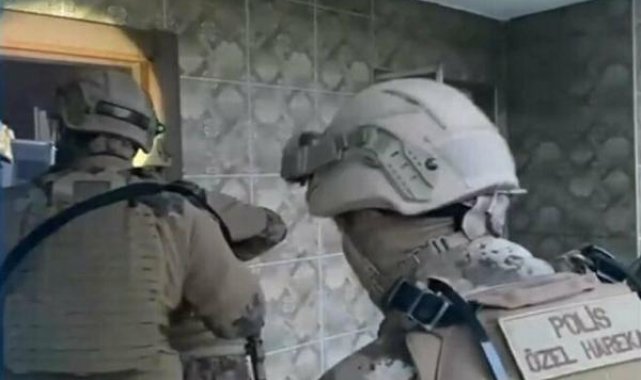 İzmir'deki uyuşturucu operasyonunda 52 şüpheli tutuklandı