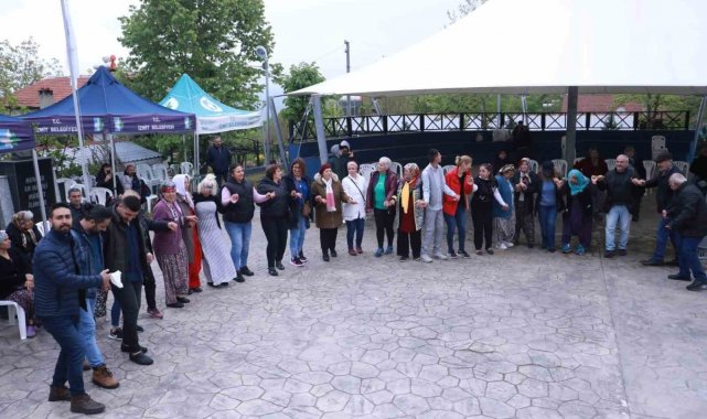 İzmit'in köylerini bahar coşkusu sardı