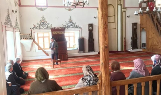 Karacasu'da hacı adaylarına seminer verildi
