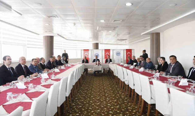 Karaman'da kadına yönelik şiddetle mücadele toplantısı yapıldı