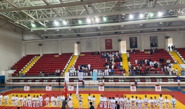 Karaman'da Türk Dil Kupası Judo Şampiyonası başladı