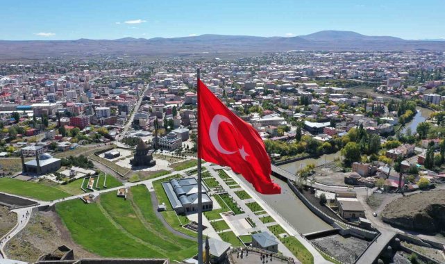 Kars'ta 185 bin 45 kişi oy kullanacak