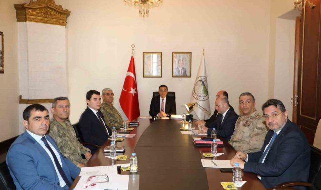 Kars'ta güvenlik ve asayiş toplantısı yapıldı