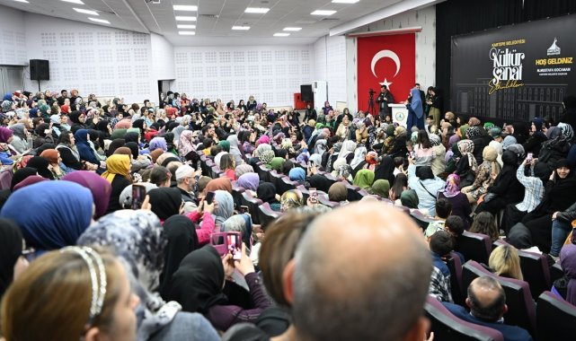 Kartepe'de "eşler arası iyi bir iletişimin stratejileri" konuşuldu