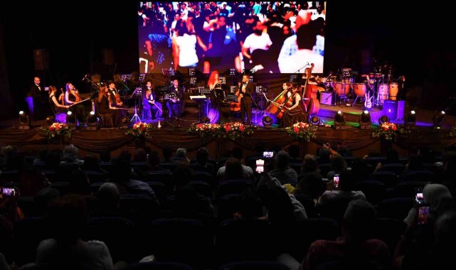 Kent Orkestrası müzik ziyafeti verdi