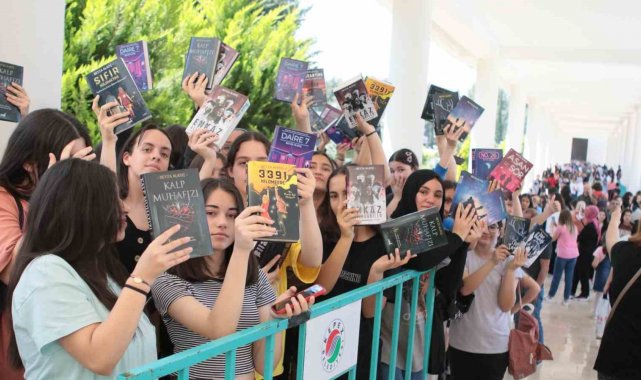 Kepez Kitap Fuarı yoğun ilgi ile sona erdi