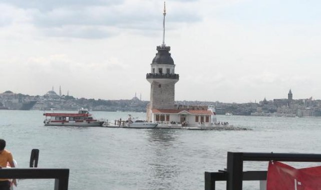 Kız Kulesi'nde ücretsiz son gün yoğunluğu