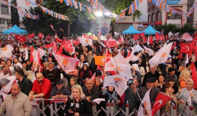 Kocaeli'de, Cumhur İttifakı'ndan 'seçim' kutlaması