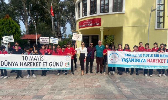 Köyceğiz'de yürüyerek sağlıklı yaşama dikkat çektiler