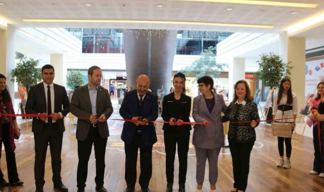 Kütahya'da "Anne" temalı resim sergisi