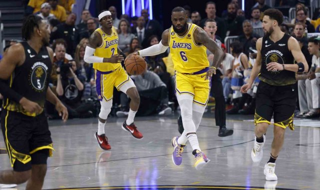 Lakers, Golden State'i yenerek seriye galibiyetle başladı