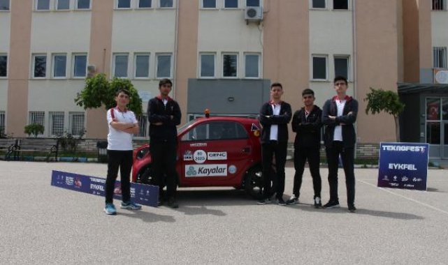 Liselilerin kalorifer dairesinde yaptıkları araç, Türkiye 1'incisi oldu