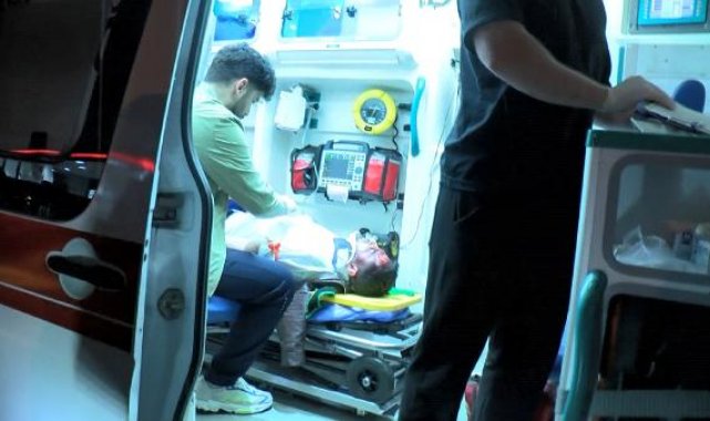 Maltepe D-100 karayolu'nda 12 aracın karıştığı zincirleme kazada 3 kişi yaralandı