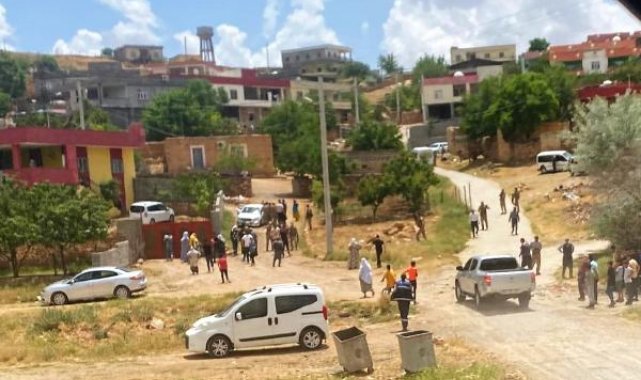 Mardin'de iki aile arasında arazi anlaşmazlığı kavgası: 1'i asker, 14 yaralı