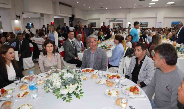 Marmaris Belediyesi çalışanları dayanışma yemeğinde buluştu