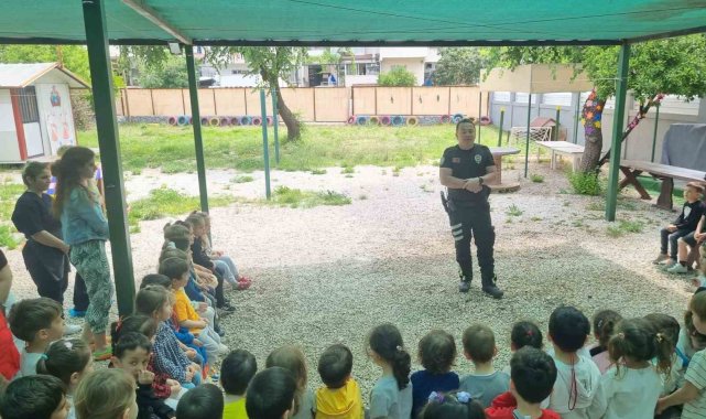 Marmaris'te miniklere oyunlarla trafik eğitimi verildi