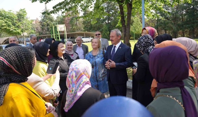 Mazbatasını alan AK Partili Şahin Tin, saha çalışmalarına ara vermeden devam etti