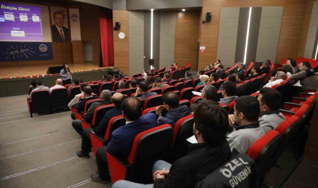 Melikgazi personeline etkili iletişim semineri