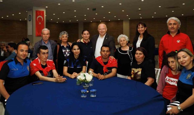 Menteşe'de engelli bireyler için 'asker' kınası gerçekleştirildi