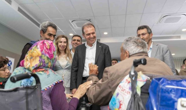 Mersin'de 'Akülü Sandalye Dağıtım Töreni' gerçekleşti