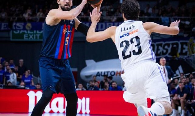 Milli basketbolcu Sertaç Şanlı'nın sokak ortasında saati çalındı