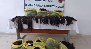 Minibüste İran'dan getirilen 1,5 milyon liralık saç ele geçirildi