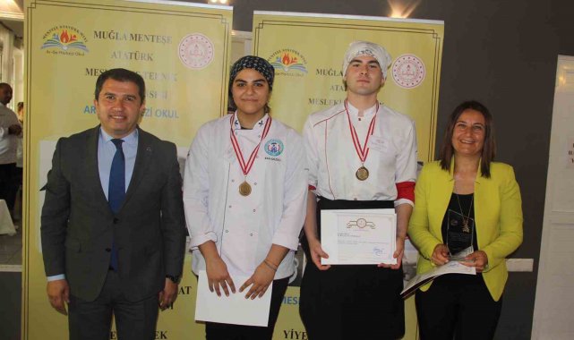 Muğla'da genç aşçı adayları yemek yarışmasında hünerlerini sergiledi