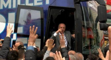 Muharrem İnce: FETÖ'cülerin yaptığı bu sahte dekontları paylaşan zavallılar var