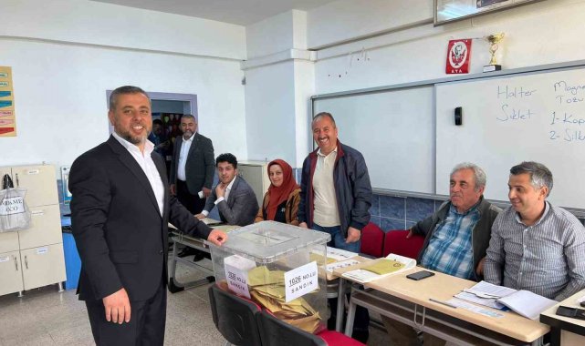 Nevşehir'de seçimlere rekor katılım sağlandı