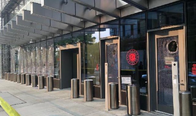 New York'ta Türkevi'ne saldırı