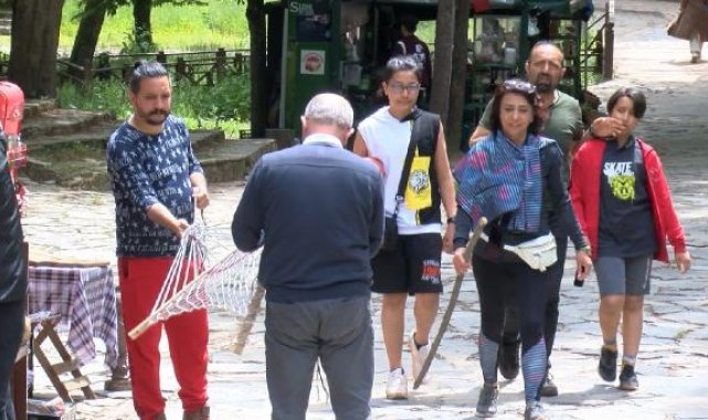 Oyunu kullananlar Belgrad Ormanı'nda piknik yaptı