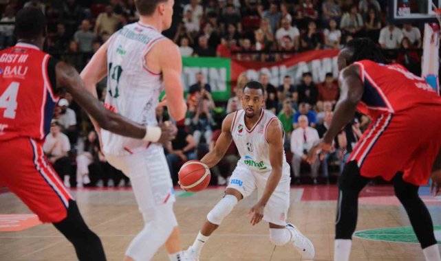 Pınar Karşıyakalı Erick McCollum, ligin sayı lideri