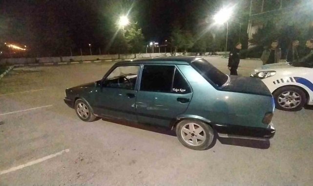 Polis otosuna çarpıp kaçan sürücü yakalandı