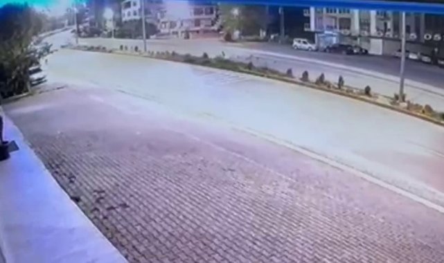 Polisin dur ihtarına uymadı kazada hayatını kaybetti