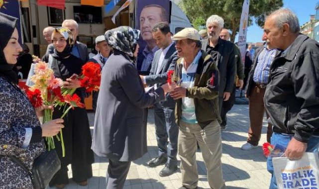 "AK Parti olarak gençlerimize güvenimiz tam"