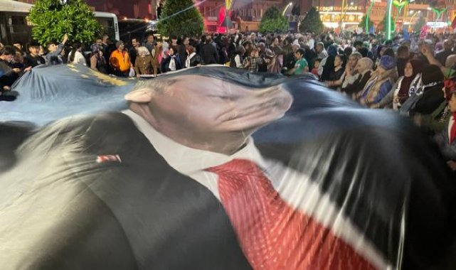 Rize'de 'horonlu' seçim kutlaması