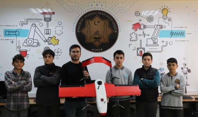 ROBOHATİP takımı İHA yarışmasından dereceyle dönüyor