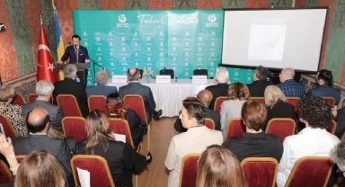 Roma Yunus Emre Enstitüsü'nde Karadeniz Tahıl Girişimi'ne ilişkin panel düzenlendi