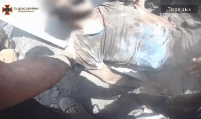 Rusya, Donetsk bölgesini vurdu: 2 ölü, 8 yaralı