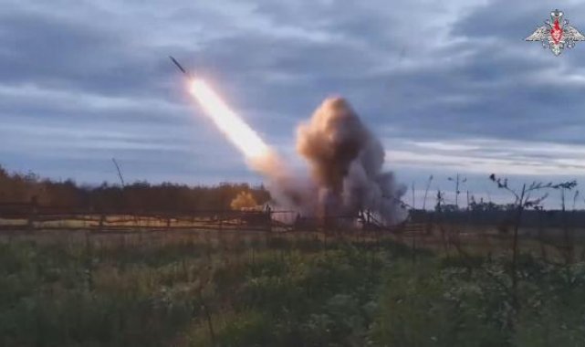 Rusya, roketatar sistemleriyle Ukrayna depolarını vurdu