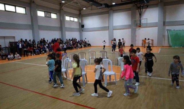 Safranbolu'da "Geleneksel Türk Çocuk Oyunları Yarışması" düzenlendi